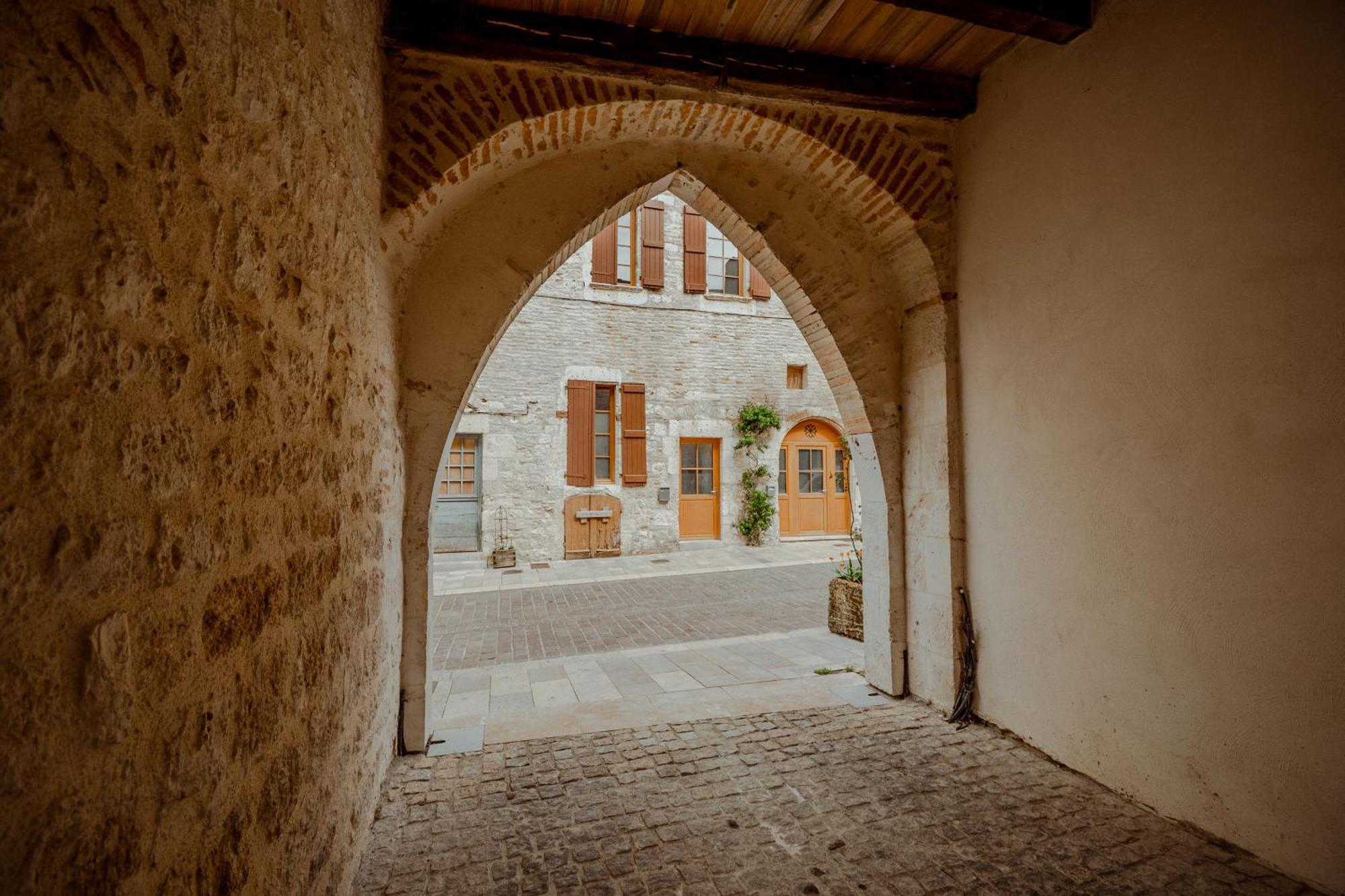 La Chambre Bleue Lauzerte Exteriör bild